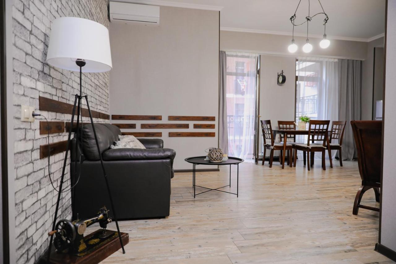 Avlabari Apartment - New One Tbilisi Exterior photo